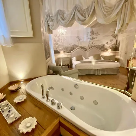 Couette-café La Corte Di Ambra 4*