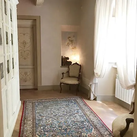 La Corte Di Ambra Bed and Breakfast