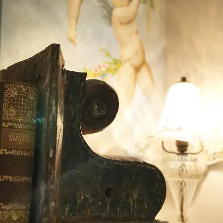 La Corte Di Ambra קורטונה