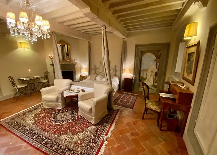 La Corte Di Ambra Bed & Breakfast 4*