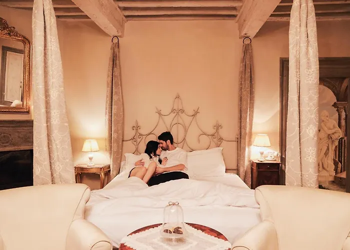 La Corte Di Ambra Bed & Breakfast 4*