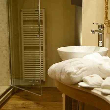 La Corte Di Ambra Bed and Breakfast Κορτόνα