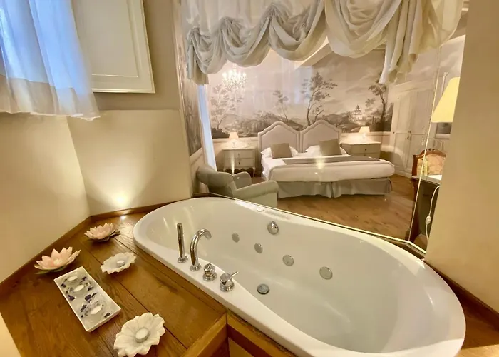 Bed and Breakfast La Corte Di Ambra 4*