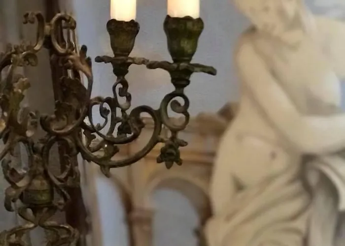 La Corte Di Ambra Bed and Breakfast 4*