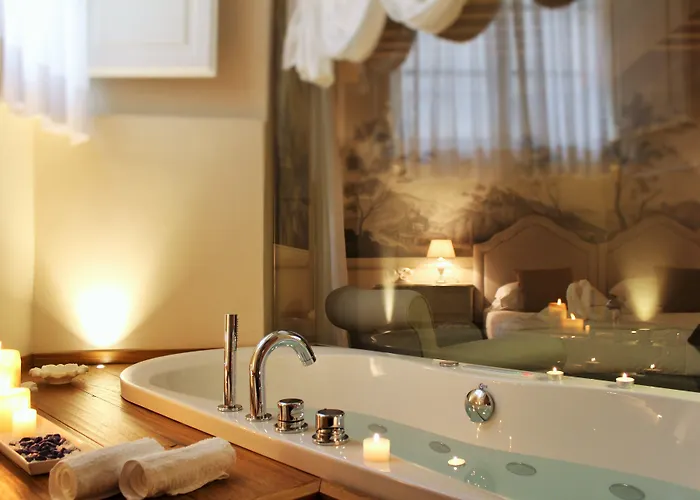 Bed and Breakfast La Corte Di Ambra 4*