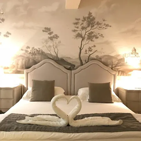 住宿加早餐酒店 琥珀法院酒店