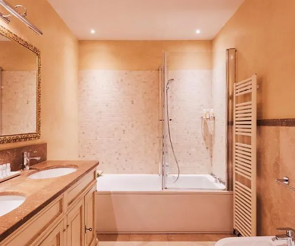 Bed & Breakfast La Corte Di Ambra